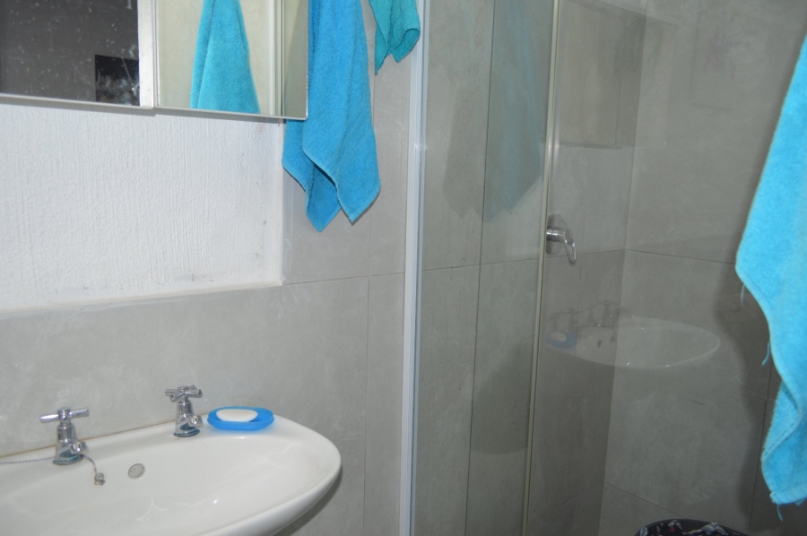 5 Bedroom Property for Sale in Wilkoppies North West